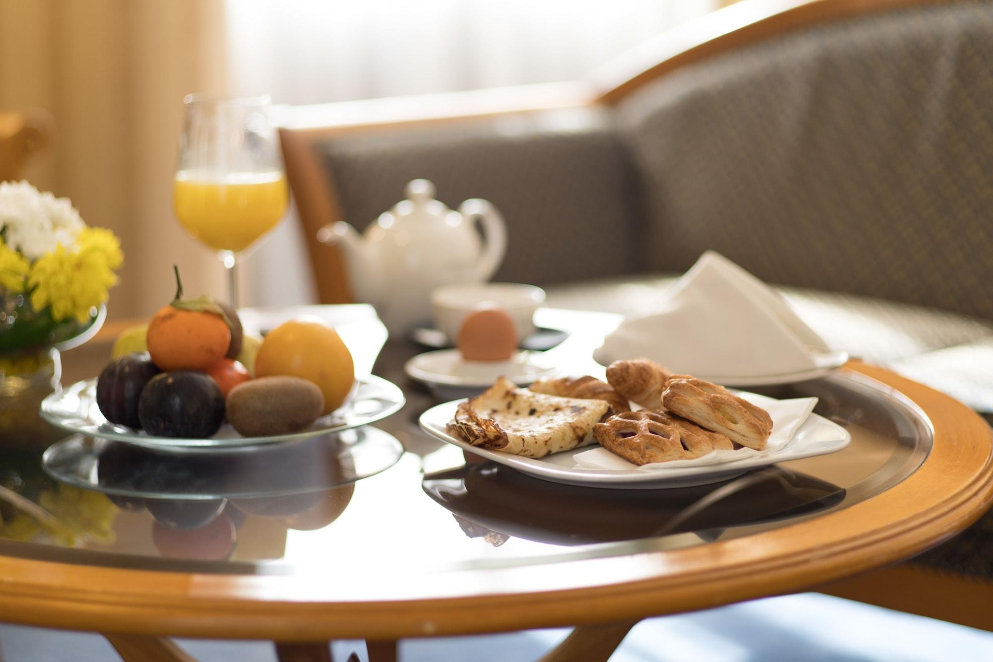 Hotel Downtown - Location In The Heart Of Sofia