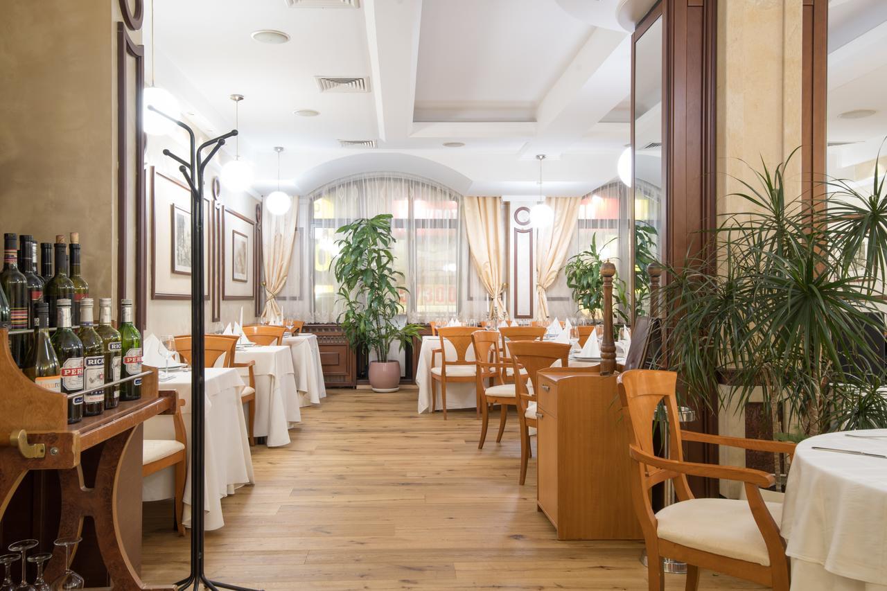 Downtown - Location In The Heart Of Hotel 4*