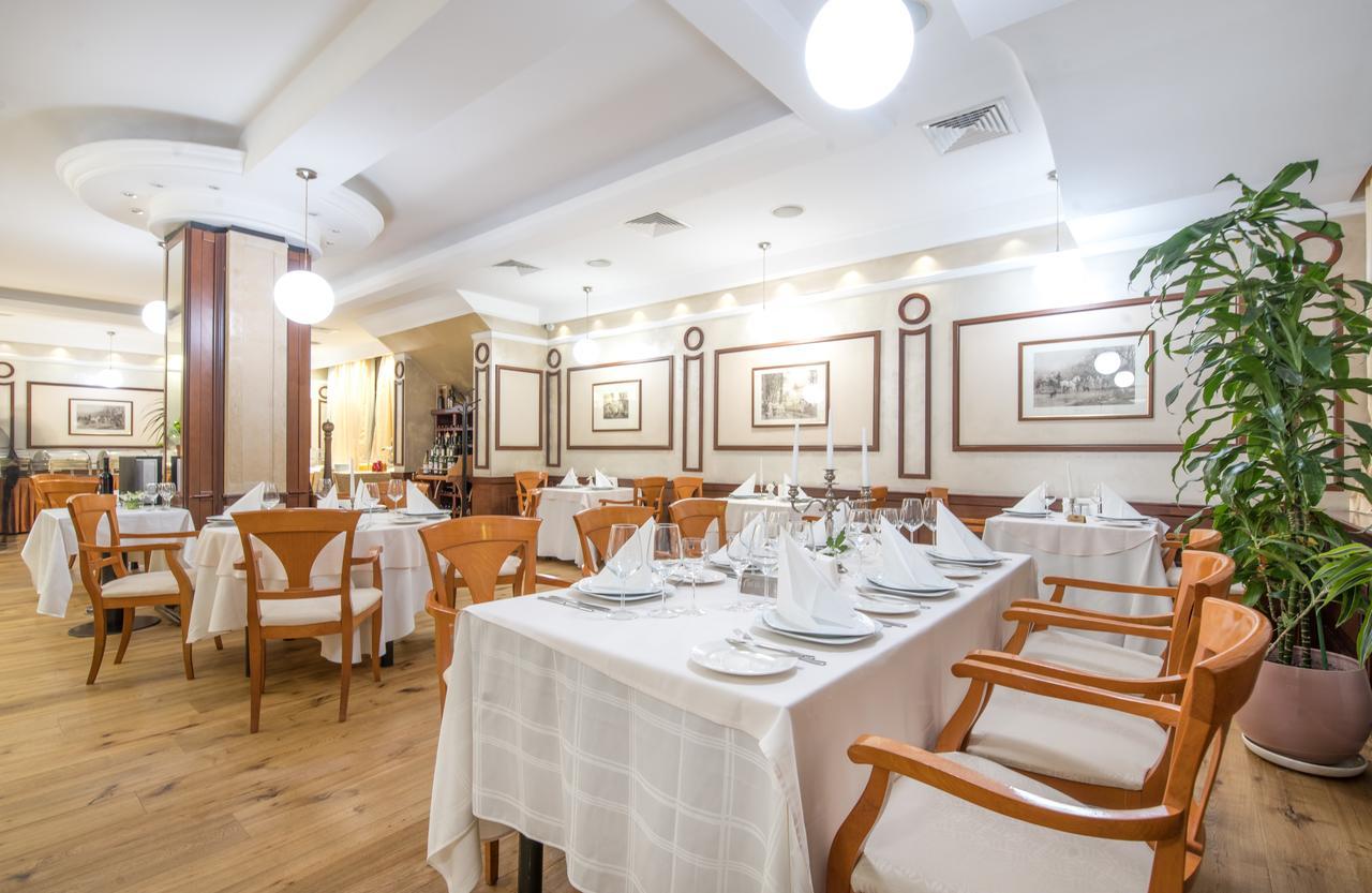 Hotel Downtown - Location In The Heart Of